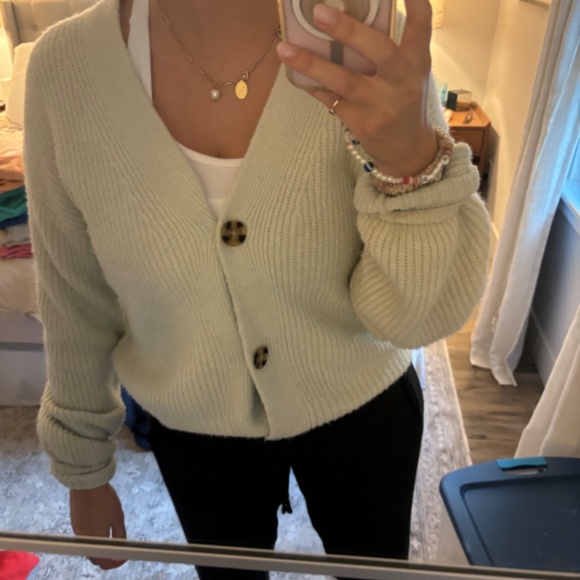 Gap cardigan - Picture 2 of 3